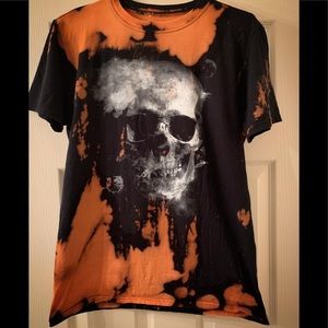 Acid wash skull t-shirt